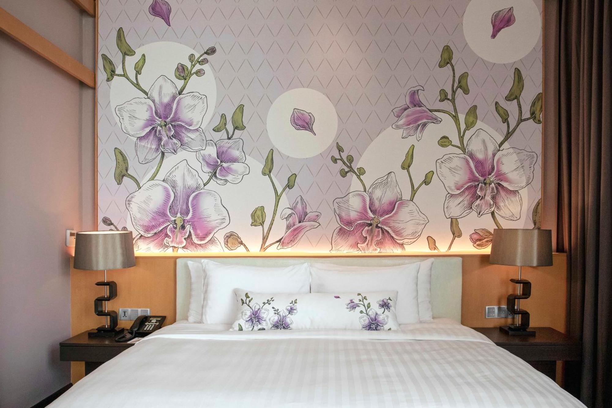 Sivatel Bangkok Hotel Phòng bức ảnh A bedroom at the hotel