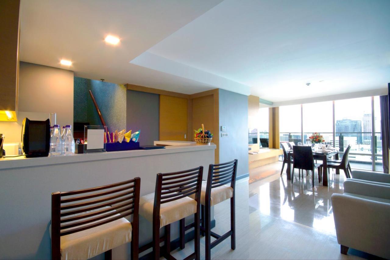Sivatel Bangkok Hotel Ngoại thất bức ảnh A typical apartment interior